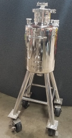 Alloy Products 30 Liter Stainless Tank On Wheels